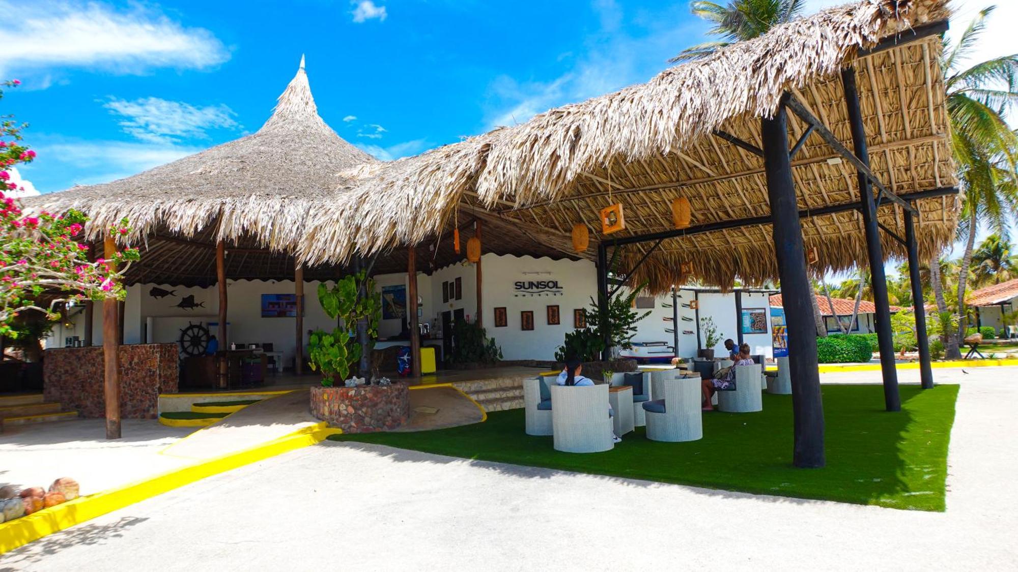Hotel Sunsol Punta Blanca San Pedro Exterior foto
